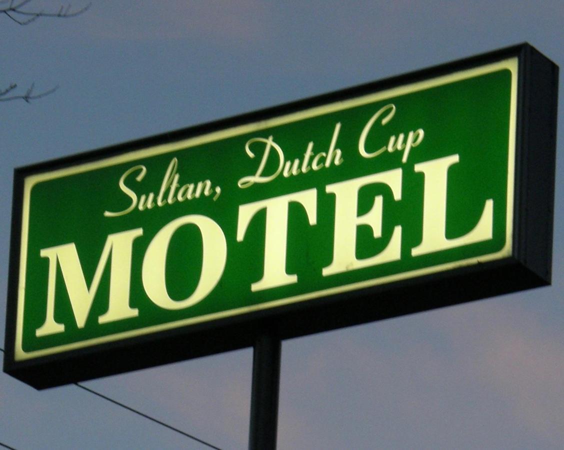 Dutch Cup Motel Sultan Exterior photo